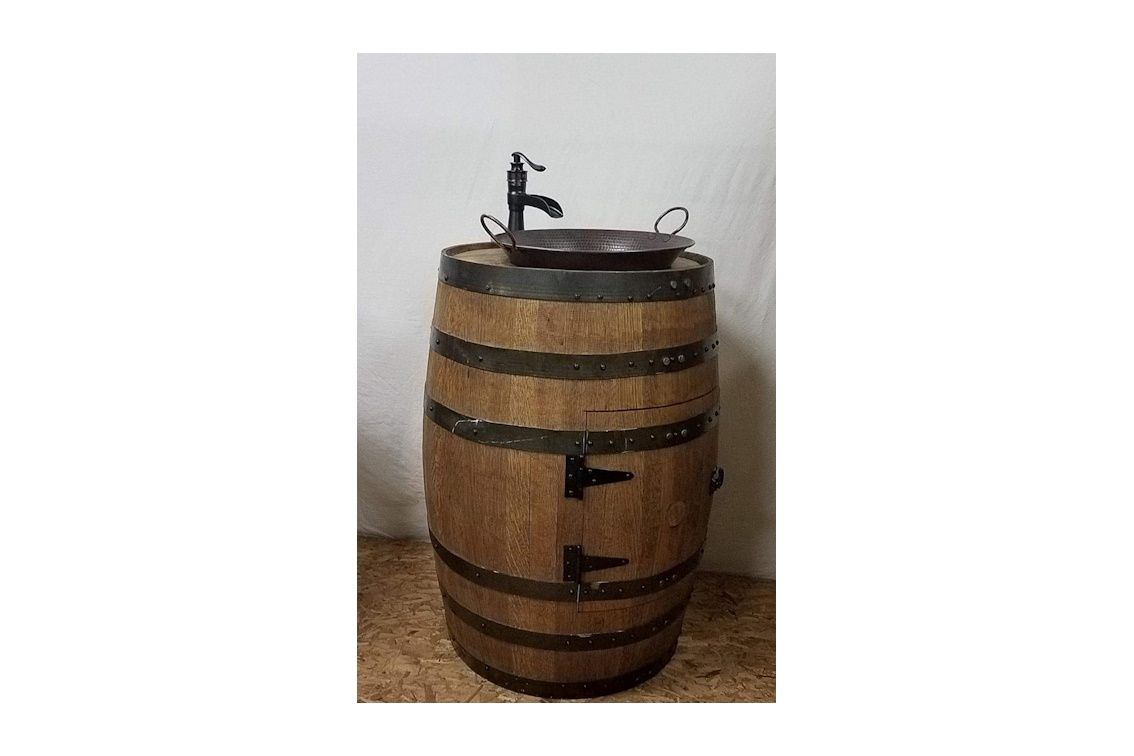 Oak Barrel Copper Sink Unit with Faucet