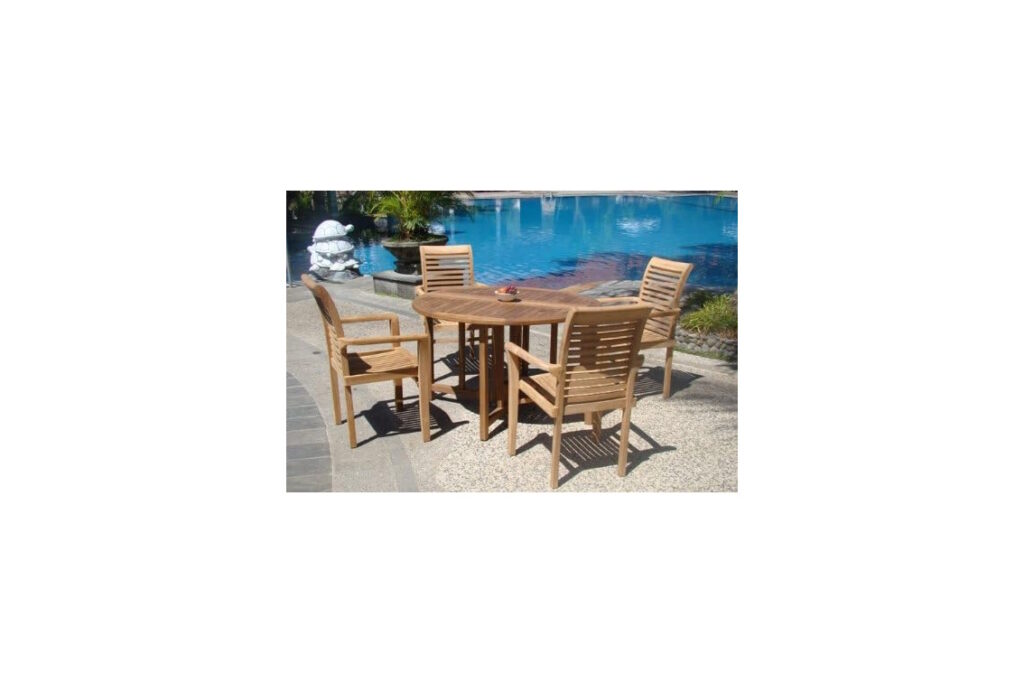 Teak Wood Luxurious Dining Set